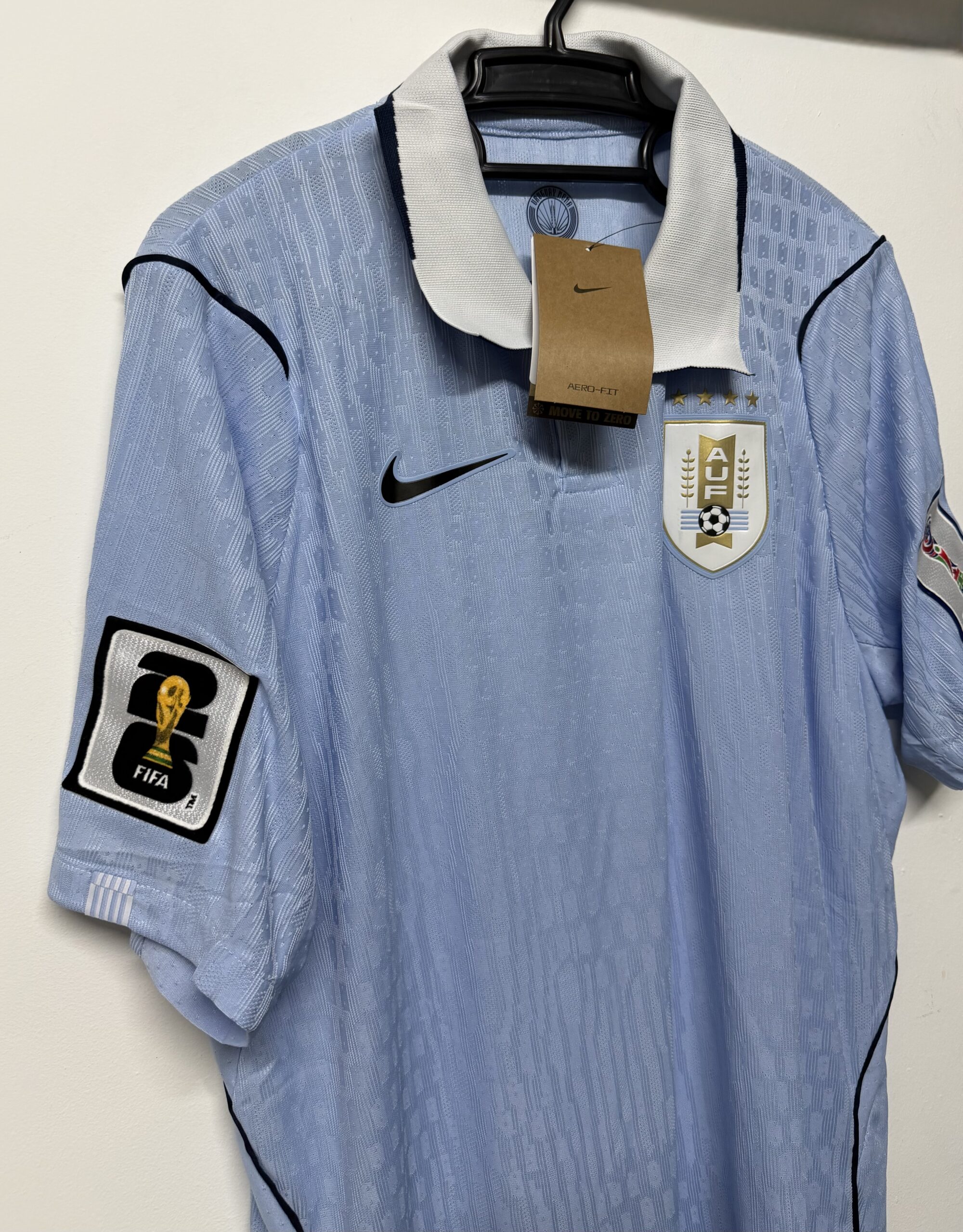 Camiseta Uruguay Nike Foundation Hombre 2026 - Imagen 5