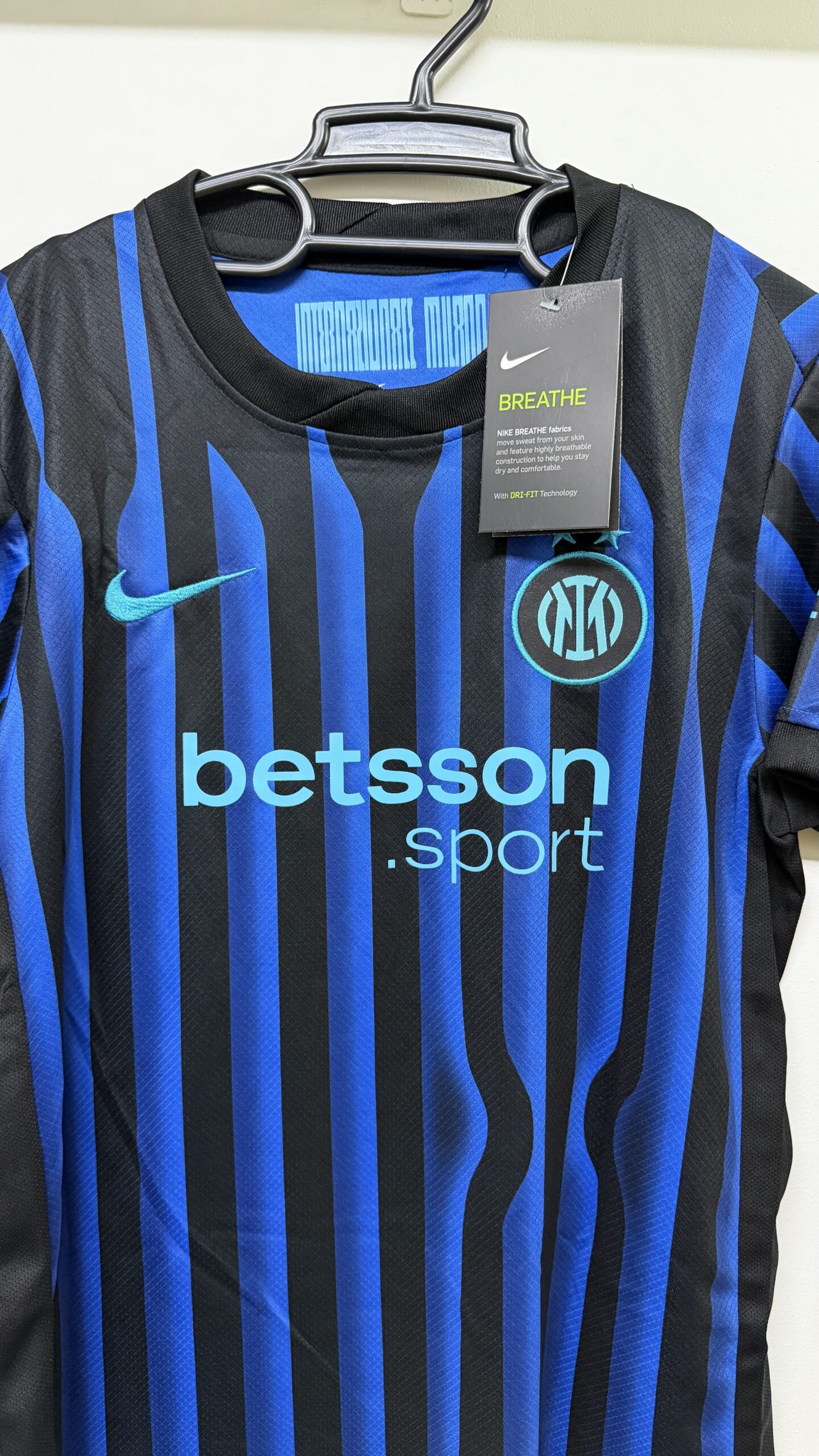 Equipo de Fútbol Infantil INTER DE MILAN – Camiseta + Short - Imagen 3