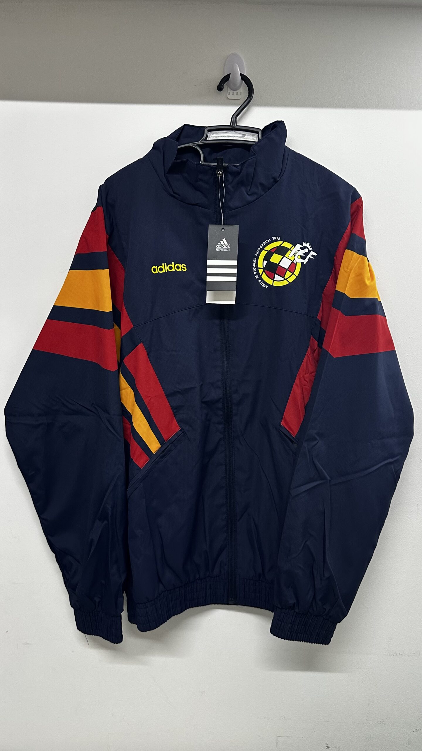 Campera Rompevientos Adidas Originals ESPAÑA - Imagen 2