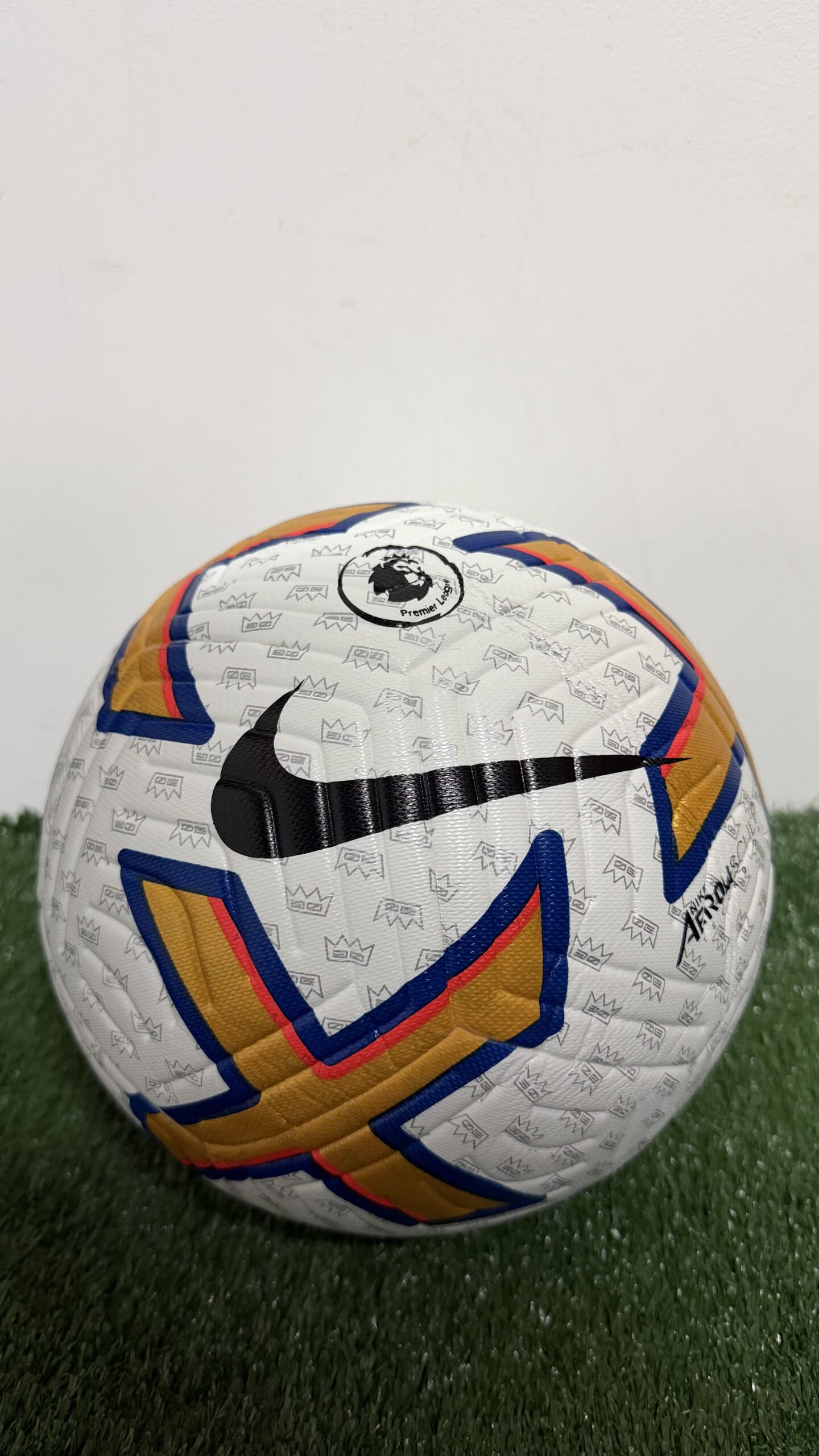 Pelota Nike Premier League 2022/23 White Gold Blue - Imagen 2